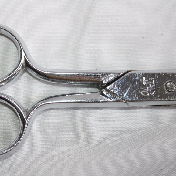Vintage Lot Of 4 Scissors J.A.Henckels, Wilbert, Italy #70, Unbranded - Picture 2 of 14